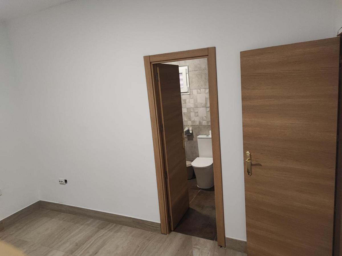 Precioso Bajo Muy Grande A 200 Metros De Playa Appartement Chipiona Buitenkant foto