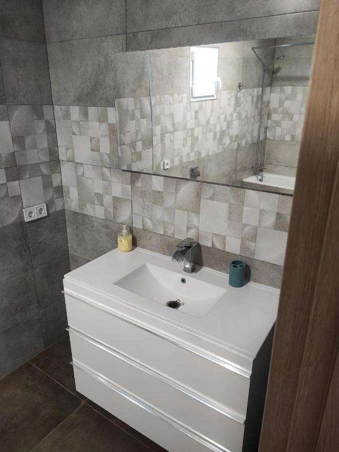 Precioso Bajo Muy Grande A 200 Metros De Playa Appartement Chipiona Buitenkant foto