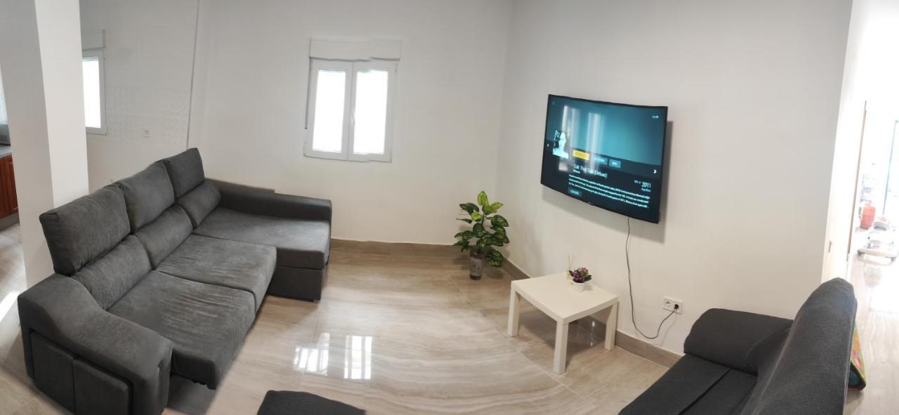 Precioso Bajo Muy Grande A 200 Metros De Playa Appartement Chipiona Buitenkant foto